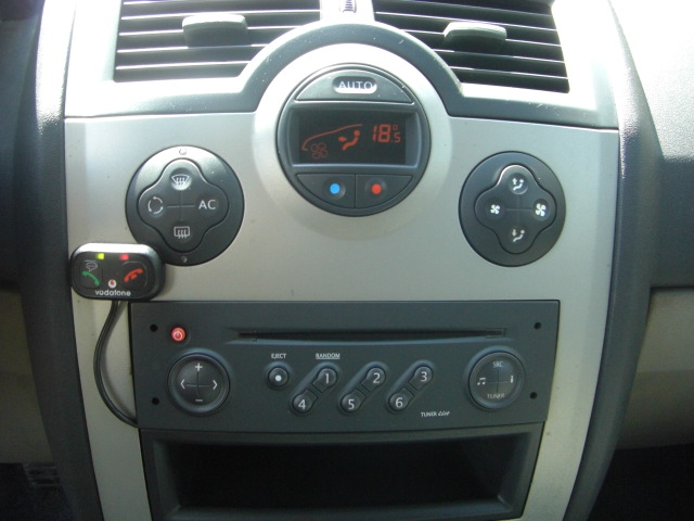 vista clima y cd RENAULT MEGANE 1.6 GASOLINA 113CV