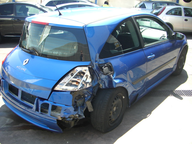 RENAULT MEGANE 1.6 GASOLINA 113CV