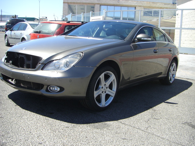 vista delantera izquierda MERCEDES BENZ CLS 350 CGI 3.5 292CV GASOLINA AUTOMATICO