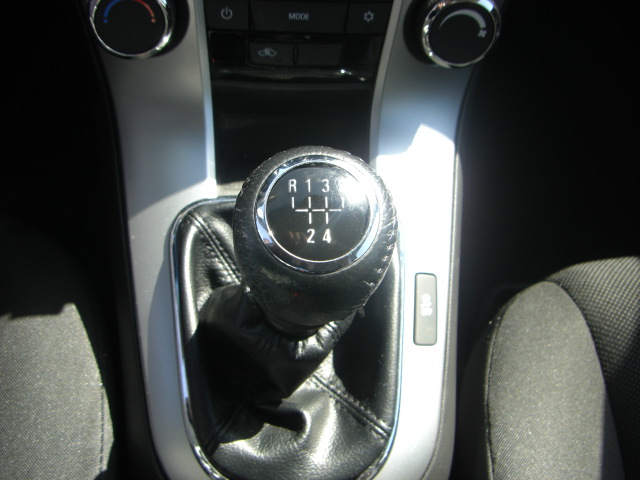 vista cambio CREVROLET CRUZE 1.6 GASOLINA 124CV