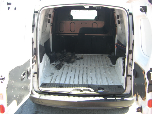 vista caja RENAULT KANGOO CONFORT FURGON 1.5 DCI 70CV