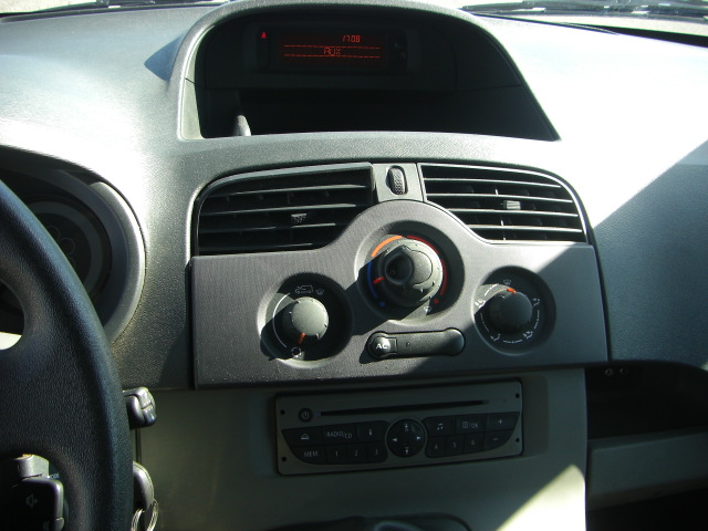 vista a/c RENAULT KANGOO 1.5 DCI 70CV FURGON 