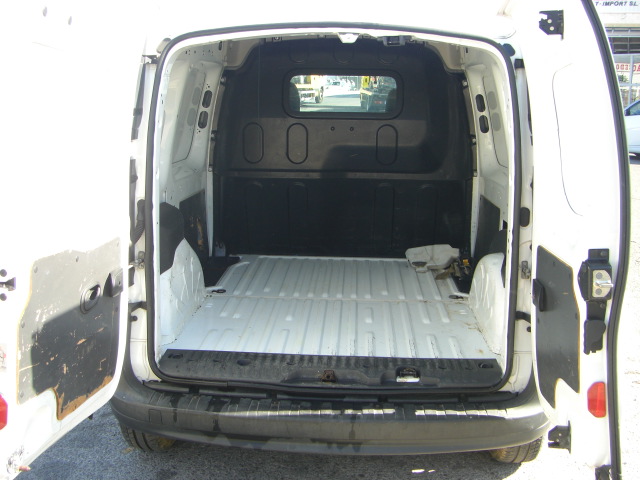 vista caja RENAULT KANGOO 1.5 DCI 70CV FURGON 