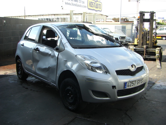 TOYOTA YARIS LIFE 1.4 90CV