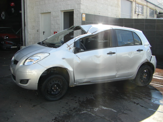 TOYOTA YARIS LIFE 1.4 90CV