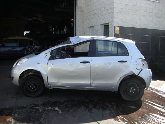 TOYOTA YARIS LIFE 1.4 90CV