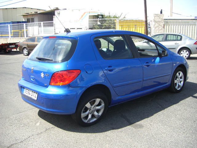 VISTA TRASERA DERECHA PEUGEOT 307 1.6 HDI 90CV