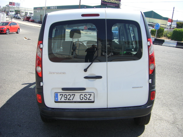 vista trasera RENAULT KANGOO COMBI 1.5 DCI 70CV