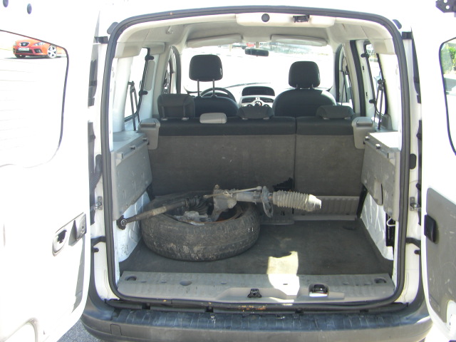 vista interior RENAULT KANGOO COMBI 1.5 DCI 70CV