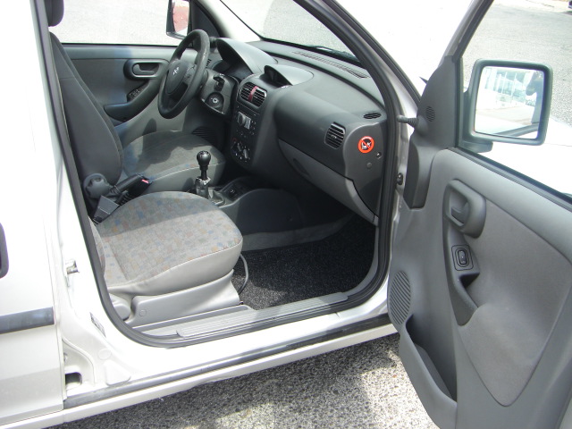 vista interior derecho OPEL COMBO 1.3 CDTI 70CV COMBI