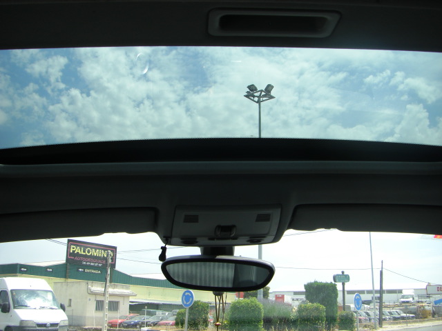 vista techo solar BMW 118D 2.0 122CV