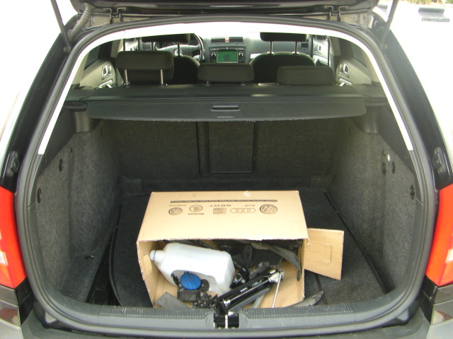 vista maletero SKODA OCTAVIA SCOUT 2.0 TDI 140CV 4X4