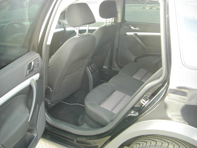 vista interior trasero SKODA OCTAVIA SCOUT 2.0 TDI 140CV 4X4