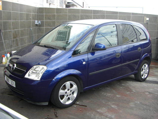 vista delantera izquierda OPEL MERIVA 1.7 CDTI 100CV 