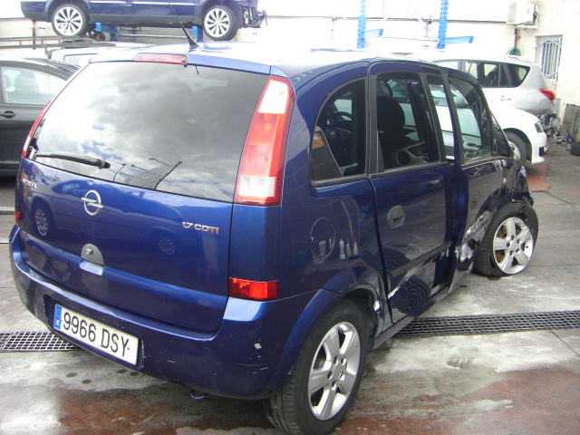 vista trasera derecha OPEL MERIVA 1.7 CDTI 100CV 