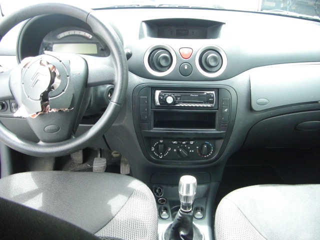 vista salpicadero CITROEN C-3 1.4 HDI FURIO 70CV