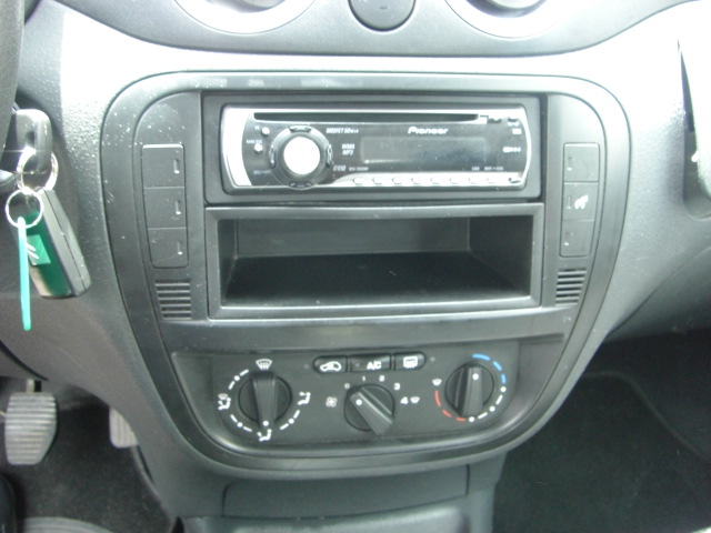 vista cd y a/c CITROEN C-3 1.4 HDI FURIO 70CV