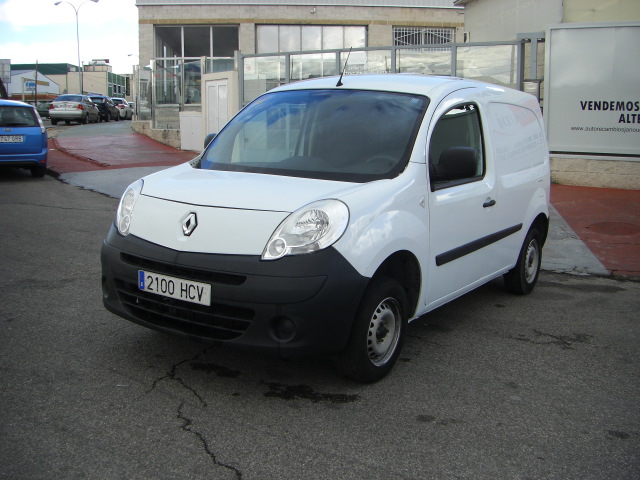 vista delantera izquierda RENAULT KANGOO INDUSTRIAL 1.5 DCI 70CV