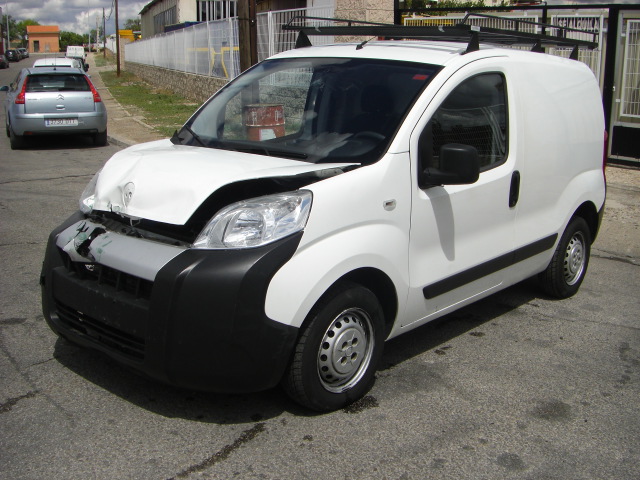 vista delantera izquierda FIAT FIORINO CARGO 1.3 MULTIJET 75CV