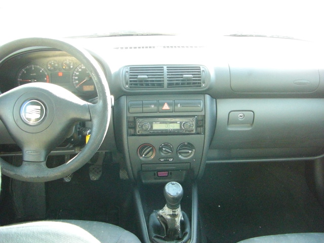vista salpicadero SEAT TOLEDO 1.9 TDI 90CV