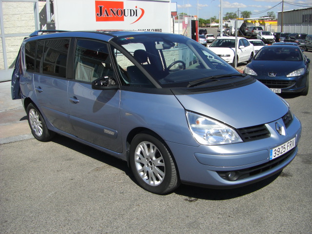vista delantera derecha RENAULT ESPACE 2.2 DCI 150CV 7PLAZAS