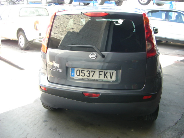 vista trasera NISSAN NOTE 1.5 DCI 85CV