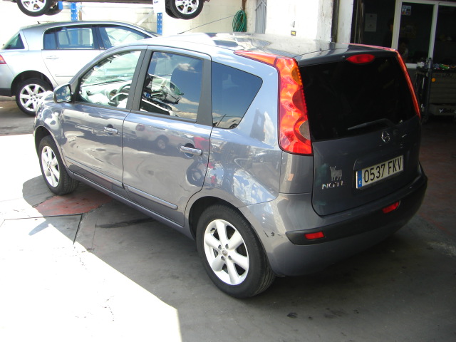 vista trasera izquierda NISSAN NOTE 1.5 DCI 85CV
