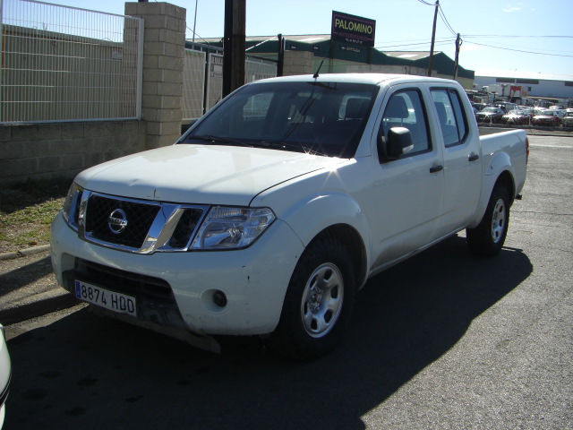 NISSAN NAVARA 4X4 2.5 DCI 190CV CONFORT DOBLE CABINA