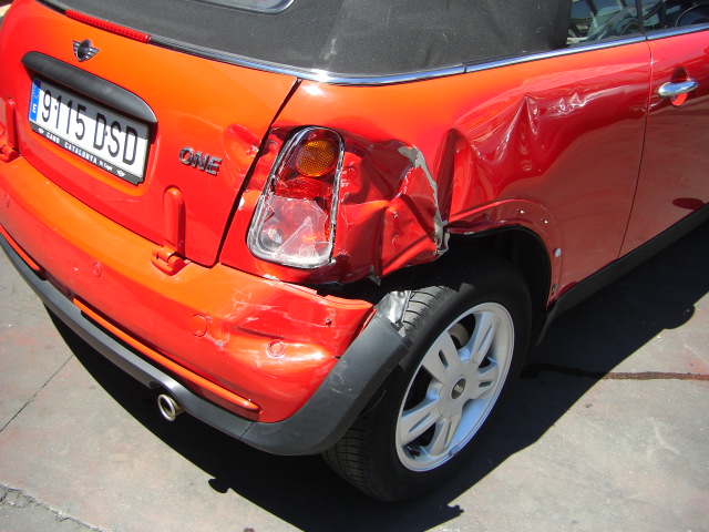 vista golpe trasero derecho MINI ONE CABRIO 1.6 GASOLINA 90CV