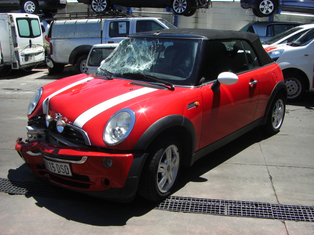 vista delantera izquierda MINI ONE CABRIO 1.6 GASOLINA 90CV