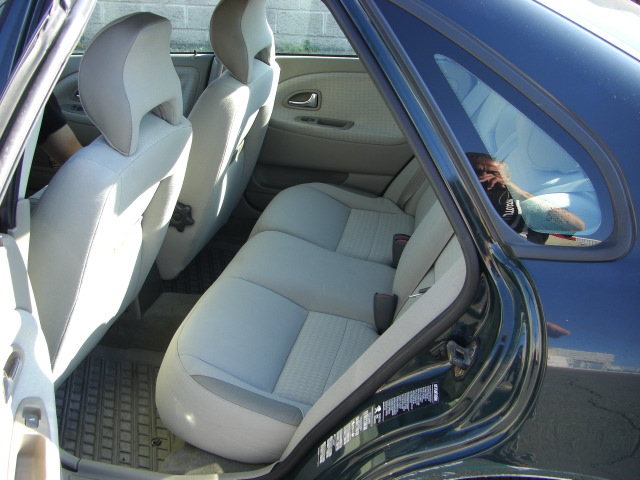 vista interior trasero VOLVO S40 1.8 GASOLINA 122CV