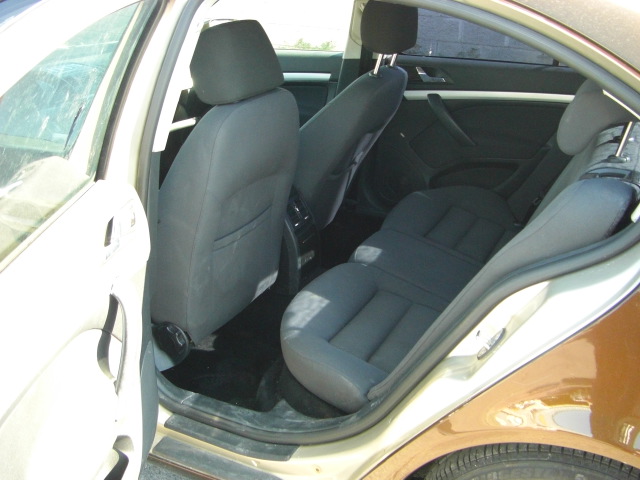 vista interior trasero SKODA OCTAVIA 1.9 TDI 105CV