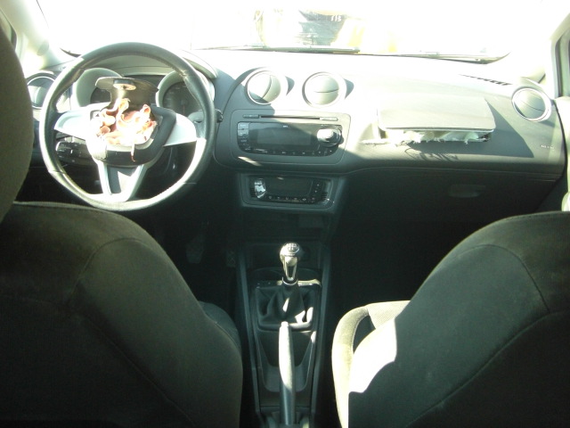 vista salpicadero SEAT IBIZA 1.9 TDI SPORT 105CV
