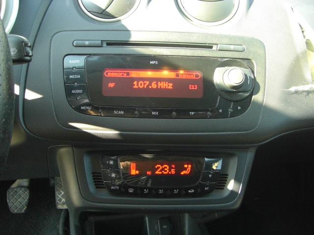 vista cd y clima SEAT IBIZA 1.9 TDI SPORT 105CV
