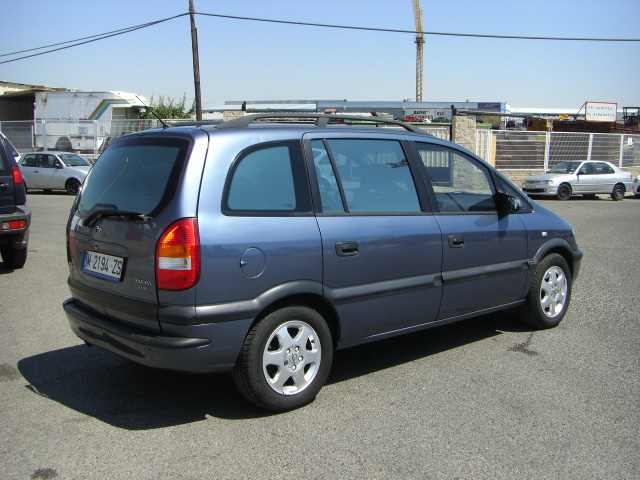 OPEL ZAFIRA 2.0 DTI