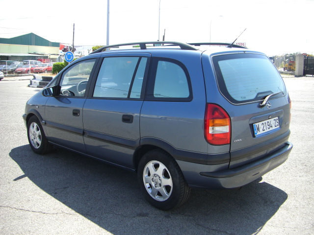 OPEL ZAFIRA 2.0 DTI