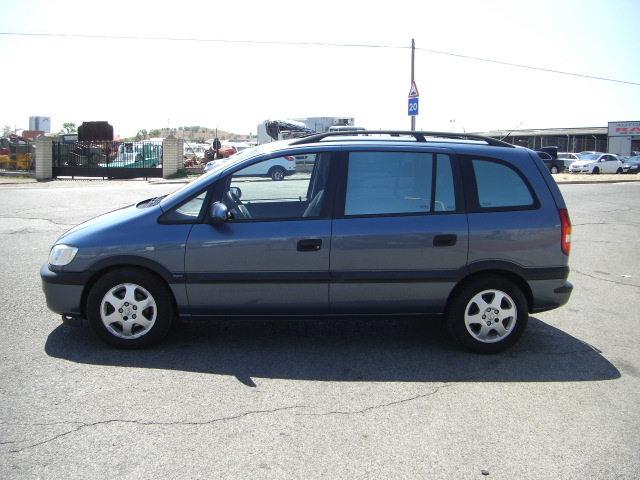 OPEL ZAFIRA 2.0 DTI