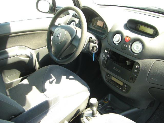 vista salpicadero CITROEN C-3 1.4 GASOLINA 88CV AUTOMATICO