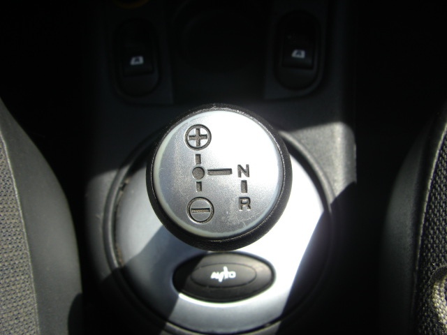 vista cambio automatico CITROEN C-3 1.4 GASOLINA 88CV AUTOMATICO