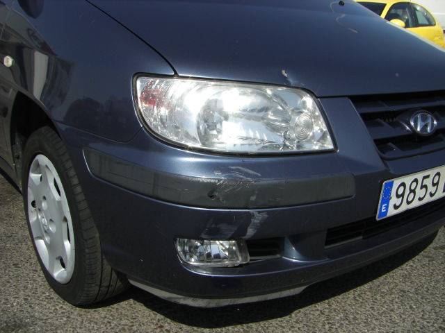 vista daños en paragolpes HYNDAI MATRIX 1.5 DIESEL 80CV