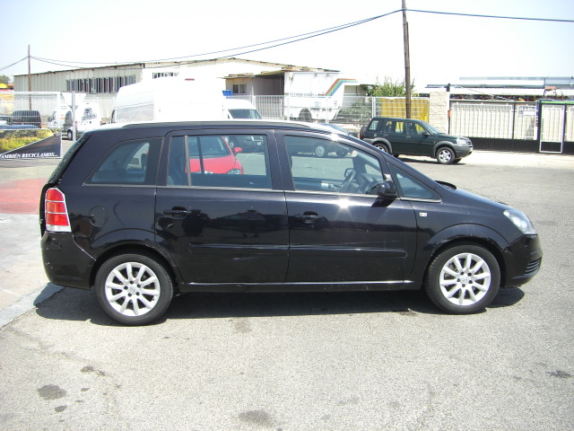 vista lateral derecho OPEL ZAFIRA 1.9 CDTI ENJOY 120CV