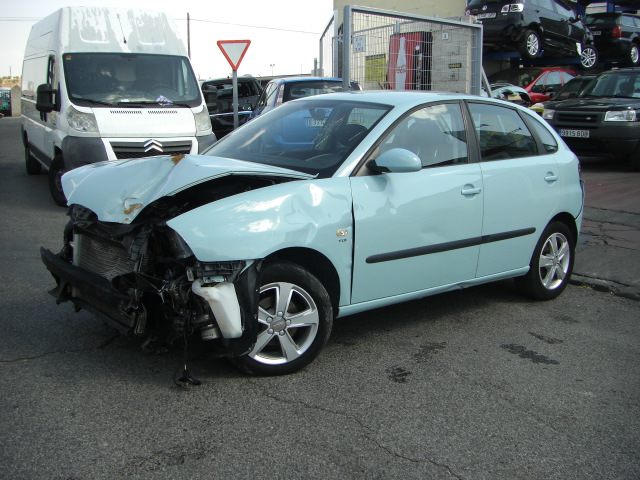vista delantera izquierda SEAT IBIZA 1.9 TDI 100CV