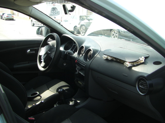 vista salpicadero SEAT IBIZA 1.9 TDI 100CV