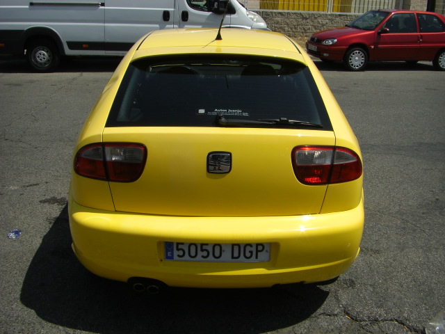 vista trasera SEAT LEON SPORT 1.9 TDI 130CV