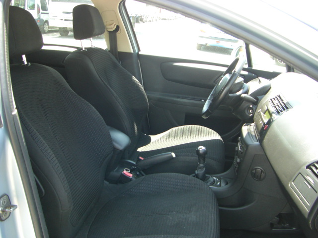 vista interior derecho CITROEN C-4 1.6 HDI 110CV VTR
