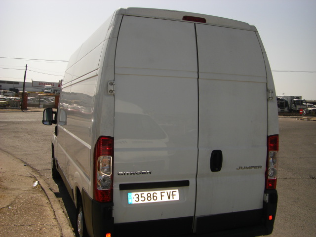 vista trasera CITROEN JUMPER 3.0 HDI 157CV
