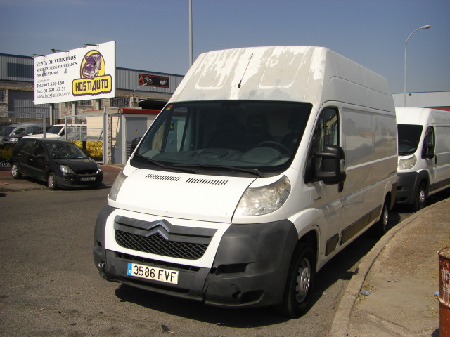 vista delantera izquierda CITROEN JUMPER 3.0 HDI 157CV