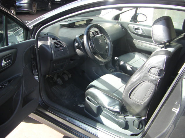 vista interior izquierdo CITROEN C-4 1.6 HDI VTR 90CV