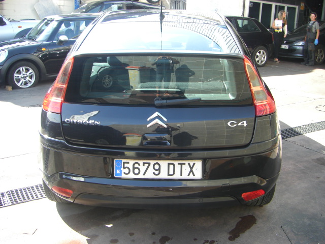 vista trasera CITROEN C-4 1.6 HDI VTR 90CV