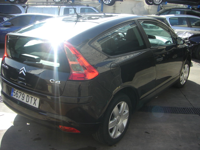 vista trasera derechaCITROEN C-4 1.6 HDI VTR 90CV 